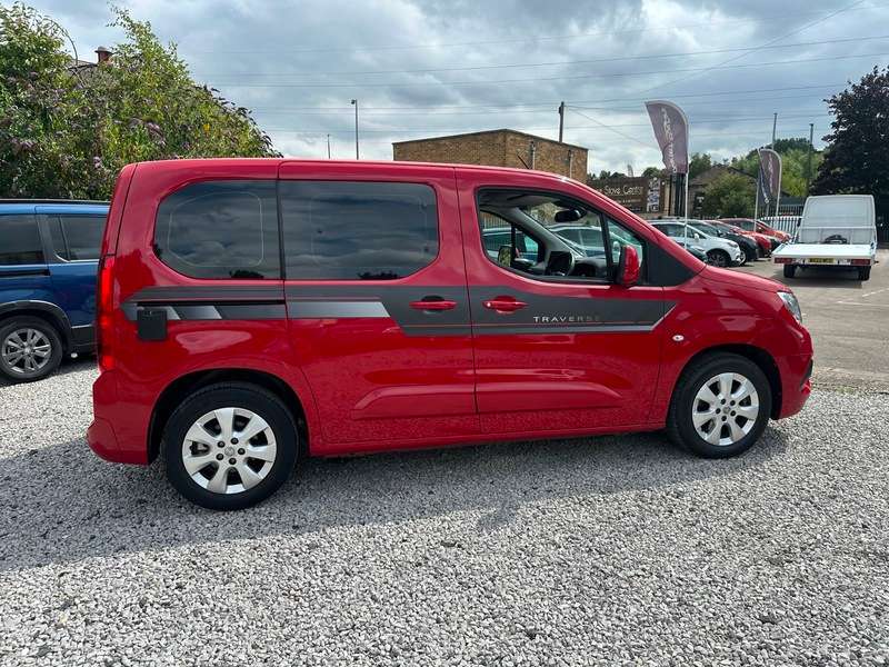 A 2019 VAUXHALL COMBO Micro Camper ENERGY CDTI S/S A 2019 VAUXHALL COMBO Micro Camper ENERGY CDTI S/S