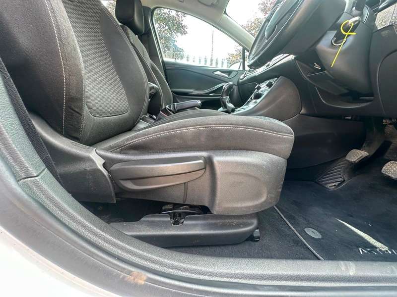 2018 VAUXHALL ASTRA 2018 VAUXHALL ASTRA