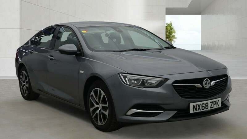 A 2018 VAUXHALL INSIGNIA GRAND SPORT DESIGN NAV A 2018 VAUXHALL INSIGNIA GRAND SPORT DESIGN NAV