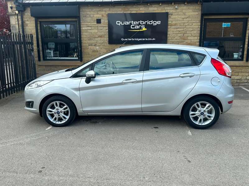 2015 FORD FIESTA 2015 FORD FIESTA