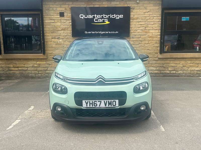 A 2017 CITROEN C3 PURETECH FLAIR A 2017 CITROEN C3 PURETECH FLAIR