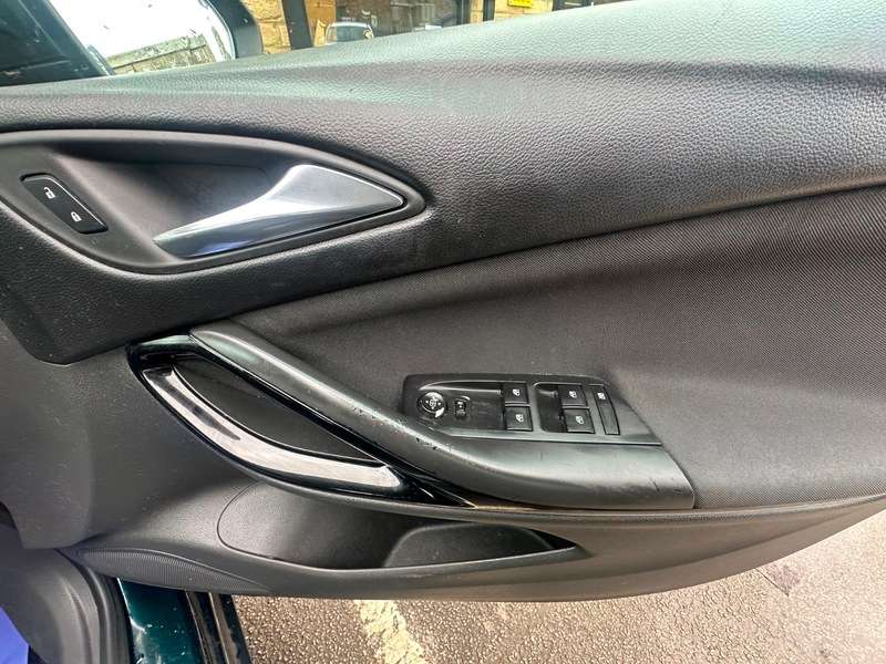 2017 VAUXHALL ASTRA 2017 VAUXHALL ASTRA