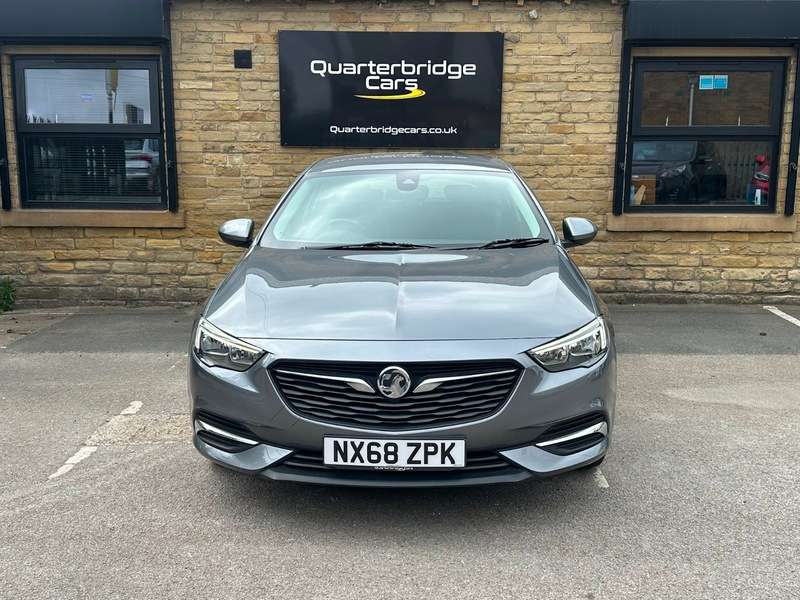 A 2018 VAUXHALL INSIGNIA GRAND SPORT DESIGN NAV A 2018 VAUXHALL INSIGNIA GRAND SPORT DESIGN NAV