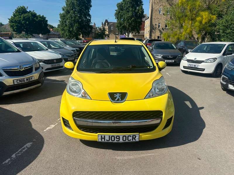 A 2009 PEUGEOT 107 URBAN A 2009 PEUGEOT 107 URBAN