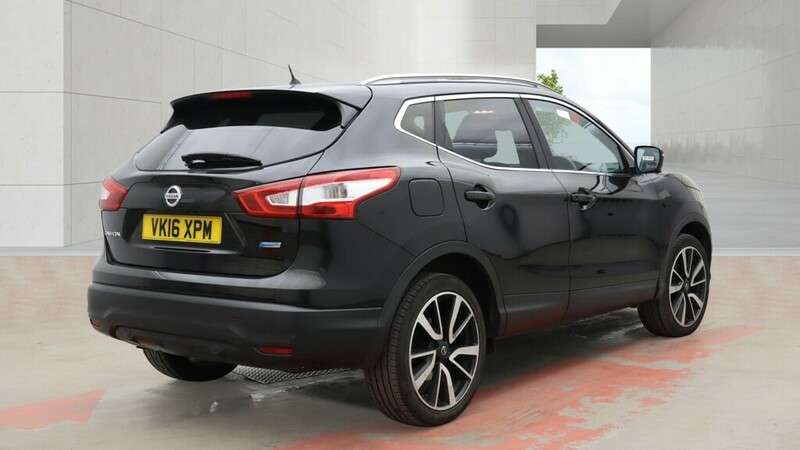 A 2016 NISSAN QASHQAI DCI TEKNA A 2016 NISSAN QASHQAI DCI TEKNA