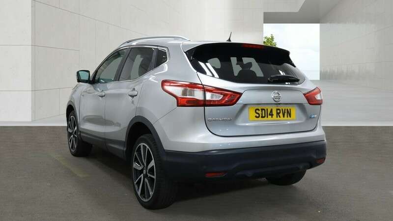 A 2014 NISSAN QASHQAI DCI TEKNA A 2014 NISSAN QASHQAI DCI TEKNA