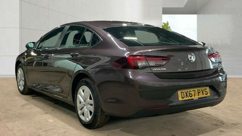 A 2017 VAUXHALL INSIGNIA GRAND SPORT DESIGN ECOTEC A 2017 VAUXHALL INSIGNIA GRAND SPORT DESIGN ECOTEC