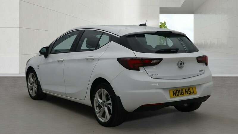 A 2018 VAUXHALL ASTRA SRI A 2018 VAUXHALL ASTRA SRI