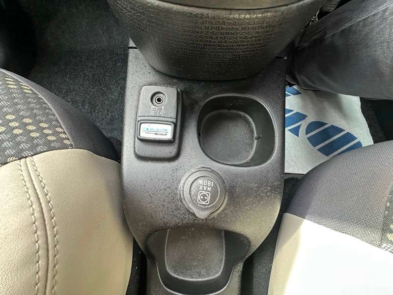 2012 FIAT PANDA 2012 FIAT PANDA