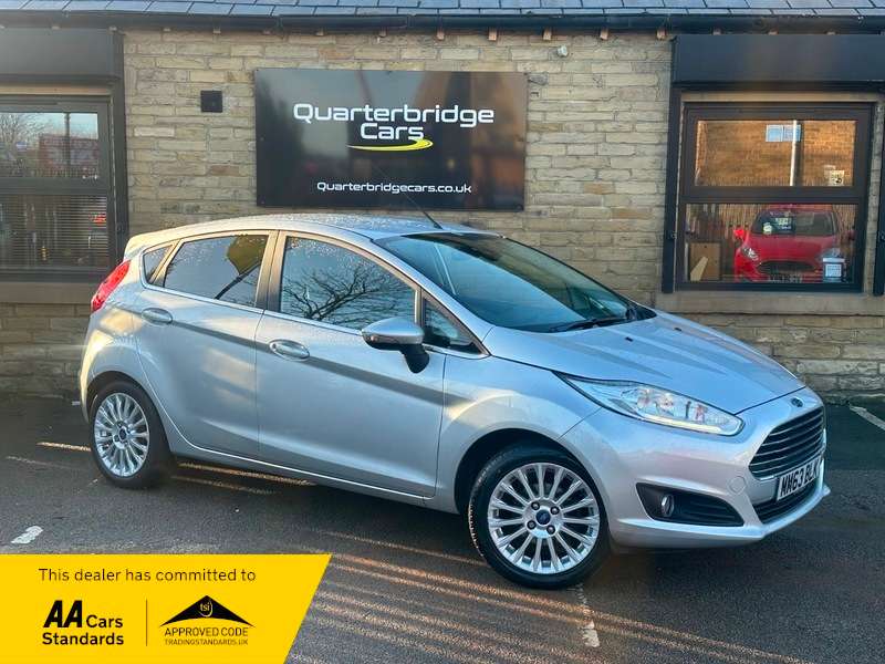 A 2013 FORD FIESTA TITANIUM A 2013 FORD FIESTA TITANIUM