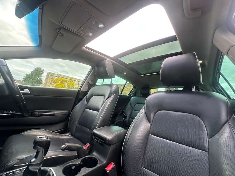 2017 KIA SPORTAGE 2017 KIA SPORTAGE