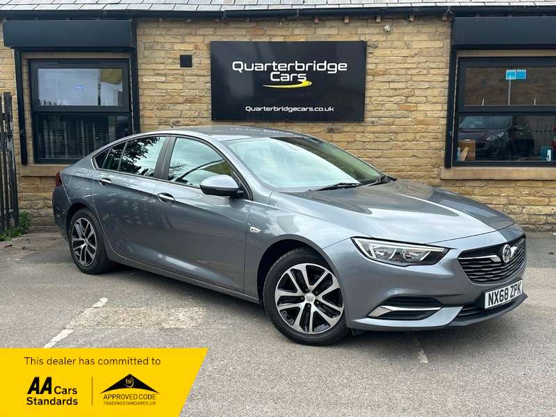 A 2018 VAUXHALL INSIGNIA GRAND SPORT DESIGN NAV A 2018 VAUXHALL INSIGNIA GRAND SPORT DESIGN NAV