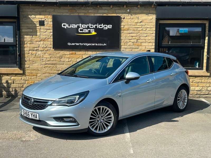 A 2016 VAUXHALL ASTRA ELITE NAV A 2016 VAUXHALL ASTRA ELITE NAV