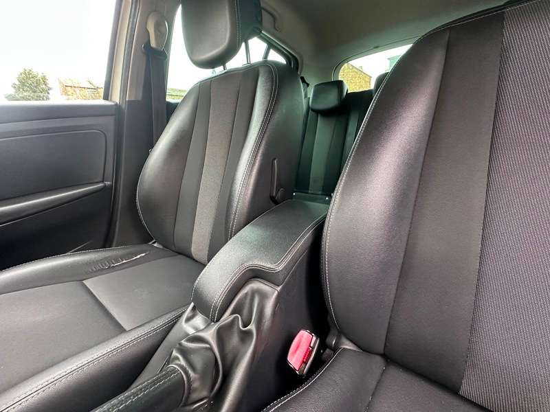 2015 RENAULT MEGANE 2015 RENAULT MEGANE