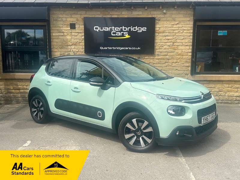 A 2017 CITROEN C3 PURETECH FLAIR A 2017 CITROEN C3 PURETECH FLAIR