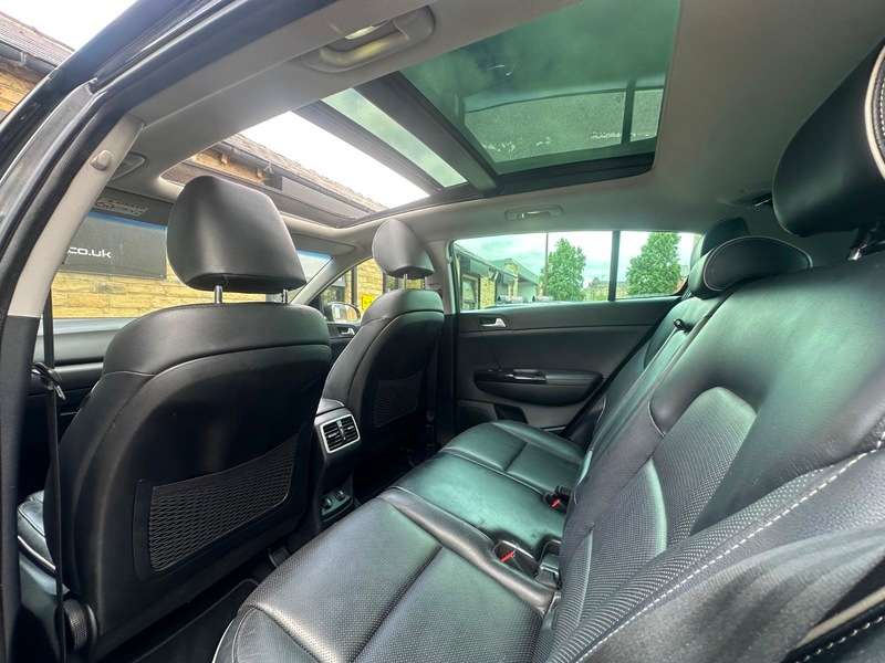 2017 KIA SPORTAGE 2017 KIA SPORTAGE