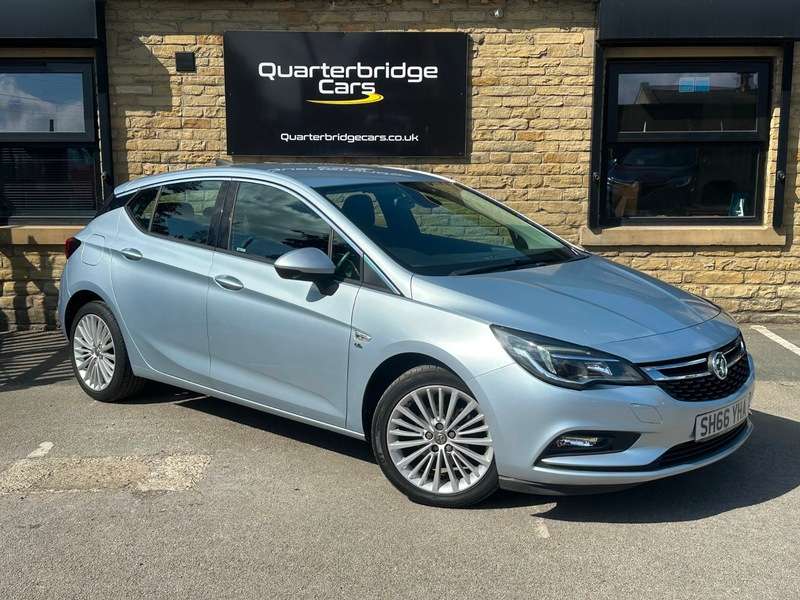 A 2016 VAUXHALL ASTRA ELITE NAV A 2016 VAUXHALL ASTRA ELITE NAV