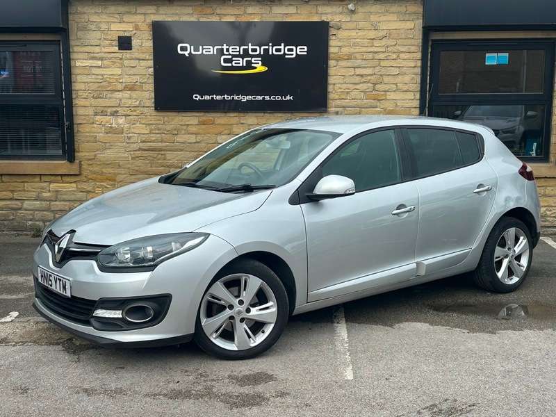 A 2015 RENAULT MEGANE DYNAMIQUE TOMTOM ENERGY DCI S/S A 2015 RENAULT MEGANE DYNAMIQUE TOMTOM ENERGY DCI S/S