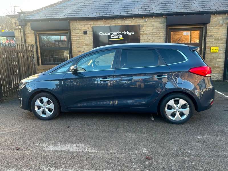 2014 KIA CARENS 2014 KIA CARENS