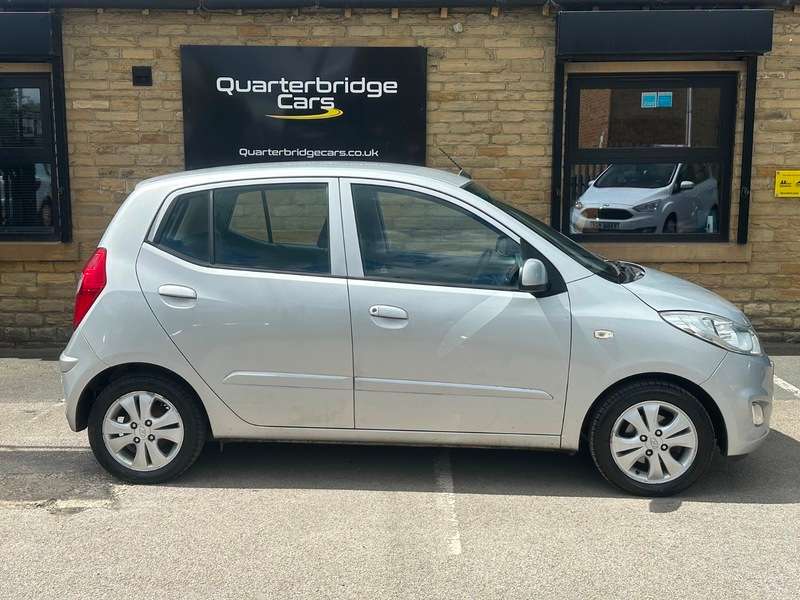 A 2012 HYUNDAI I10 ACTIVE A 2012 HYUNDAI I10 ACTIVE