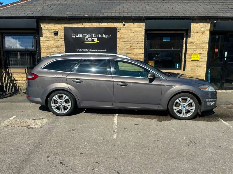A 2011 FORD MONDEO TITANIUM TDCI A 2011 FORD MONDEO TITANIUM TDCI
