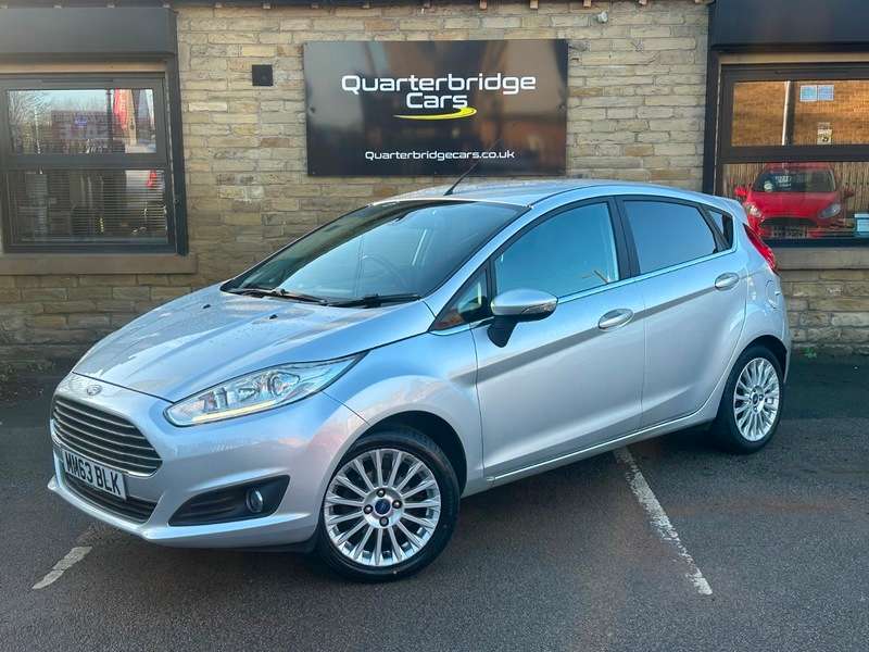 A 2013 FORD FIESTA TITANIUM A 2013 FORD FIESTA TITANIUM