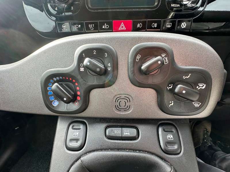 2012 FIAT PANDA 2012 FIAT PANDA