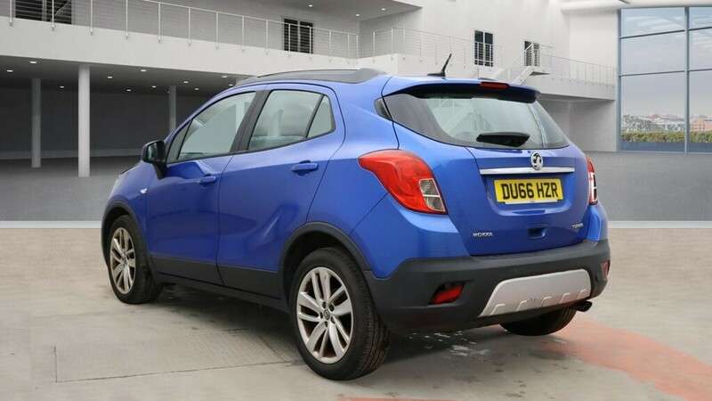 A 2016 VAUXHALL MOKKA TECH LINE S/S A 2016 VAUXHALL MOKKA TECH LINE S/S