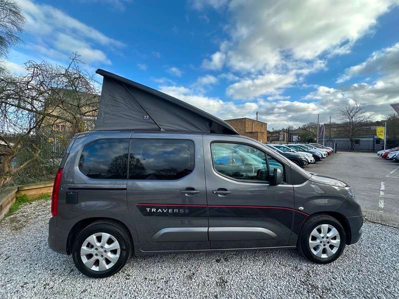 A 2020 VAUXHALL COMBO ENERGY CDTI S/S MICRO CAMPER A 2020 VAUXHALL COMBO ENERGY CDTI S/S MICRO CAMPER