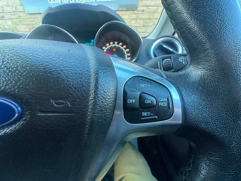 2013 FORD FIESTA 2013 FORD FIESTA