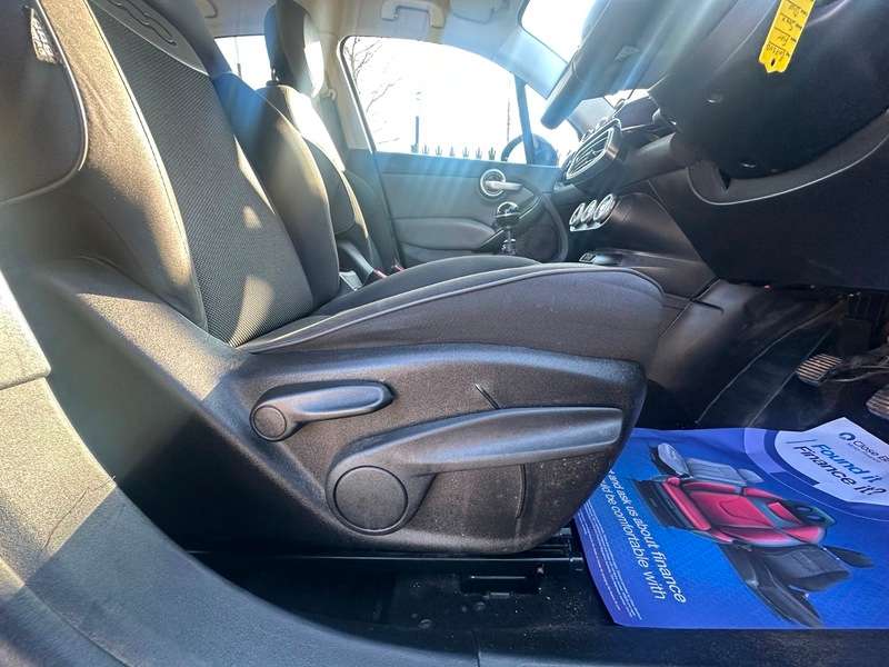 2017 FIAT 500X 2017 FIAT 500X