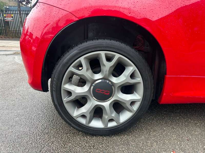 2014 FIAT 500 2014 FIAT 500
