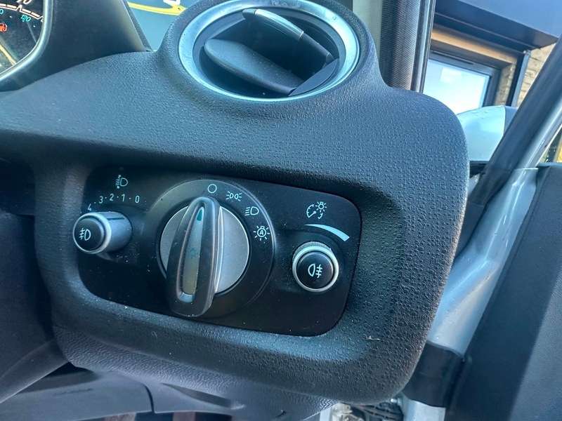 2013 FORD FIESTA 2013 FORD FIESTA