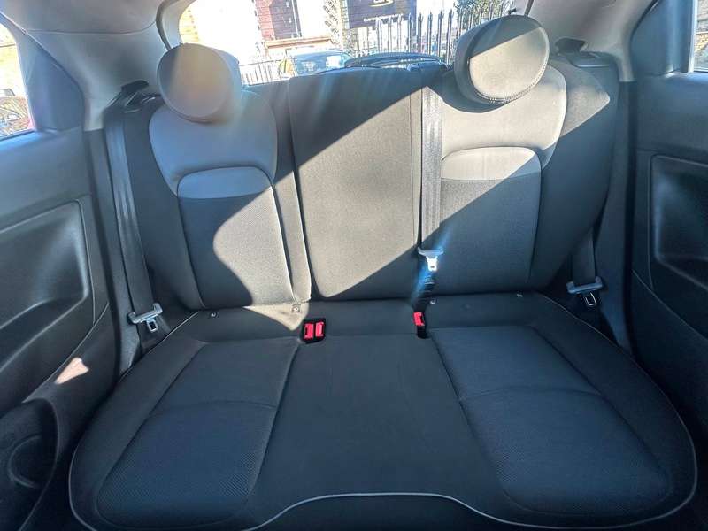 2017 FIAT 500X 2017 FIAT 500X