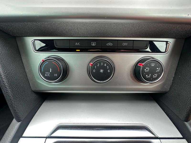 2015 VOLKSWAGEN PASSAT 2015 VOLKSWAGEN PASSAT