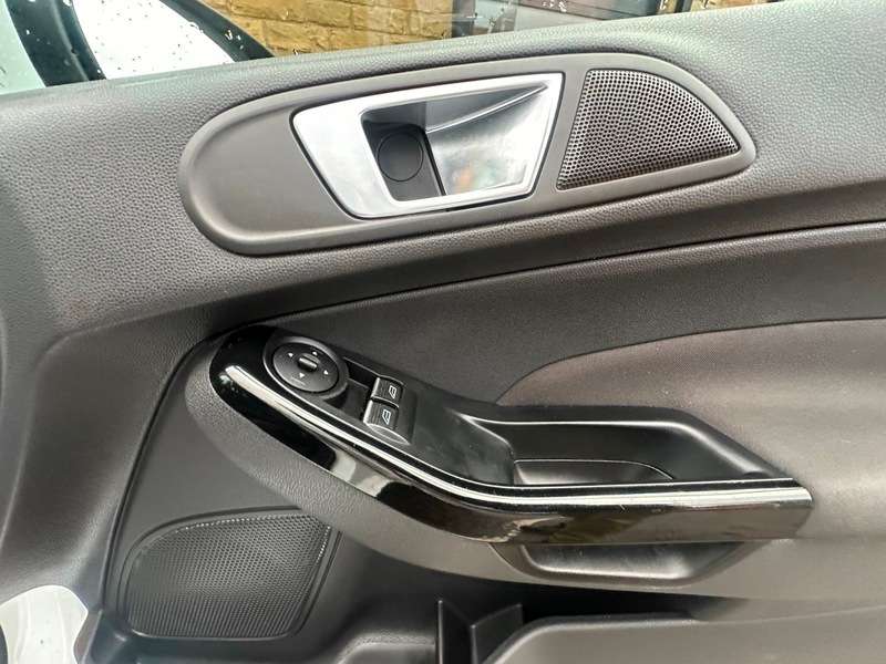 2015 FORD FIESTA 2015 FORD FIESTA