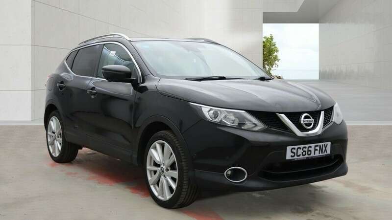 A 2016 NISSAN QASHQAI TEKNA DIG-T A 2016 NISSAN QASHQAI TEKNA DIG-T