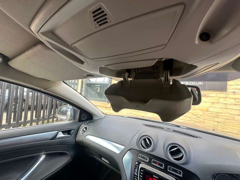 2011 FORD MONDEO 2011 FORD MONDEO