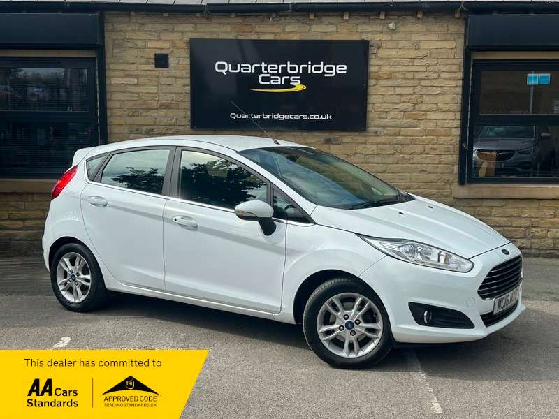 A 2016 FORD FIESTA ZETEC A 2016 FORD FIESTA ZETEC