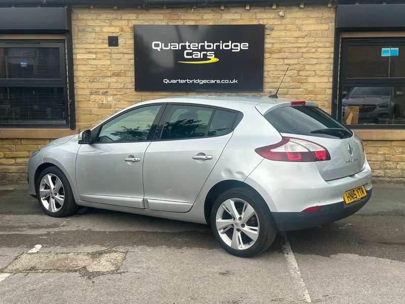 2015 RENAULT MEGANE 2015 RENAULT MEGANE
