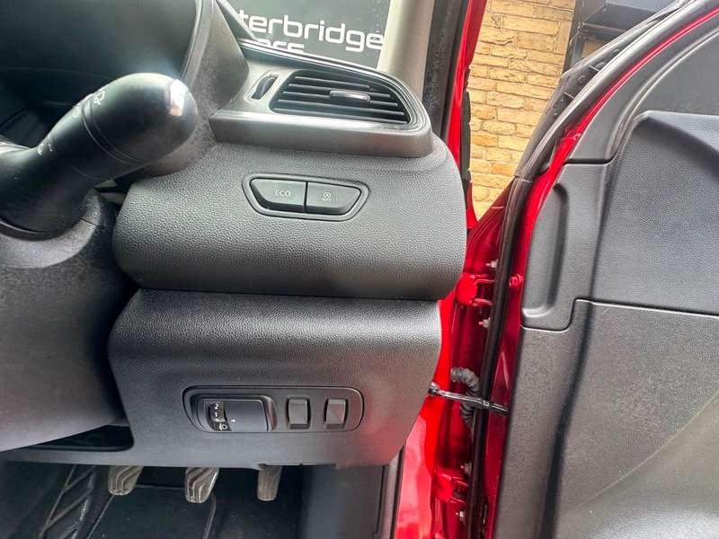 2017 RENAULT KADJAR 2017 RENAULT KADJAR