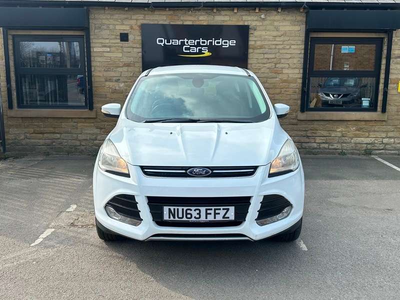 A 2013 FORD KUGA TITANIUM TDCI A 2013 FORD KUGA TITANIUM TDCI