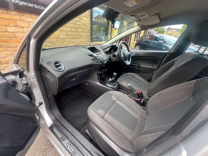 2015 FORD FIESTA 2015 FORD FIESTA