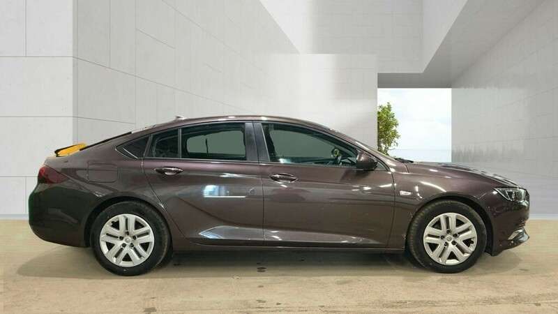 2017 VAUXHALL INSIGNIA 2017 VAUXHALL INSIGNIA