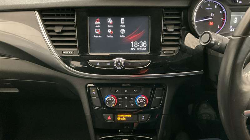 A 2016 VAUXHALL MOKKA ACTIVE A 2016 VAUXHALL MOKKA ACTIVE