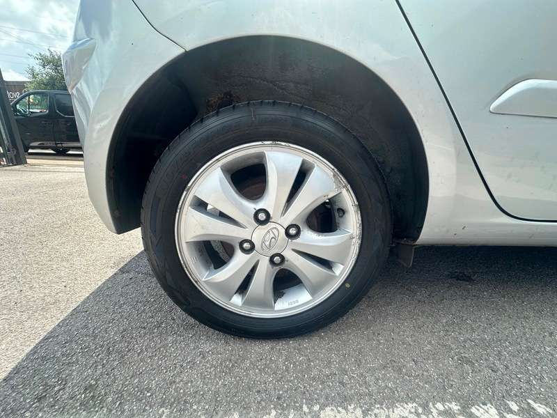 2012 HYUNDAI I10 2012 HYUNDAI I10