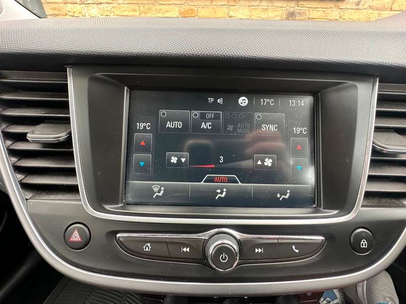 2018 VAUXHALL CROSSLAND X 2018 VAUXHALL CROSSLAND X