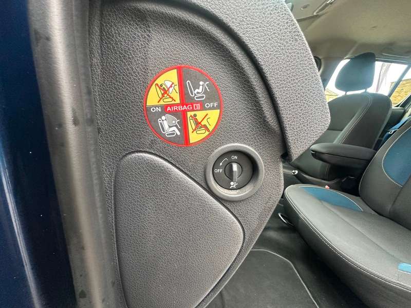 2015 DACIA SANDERO 2015 DACIA SANDERO