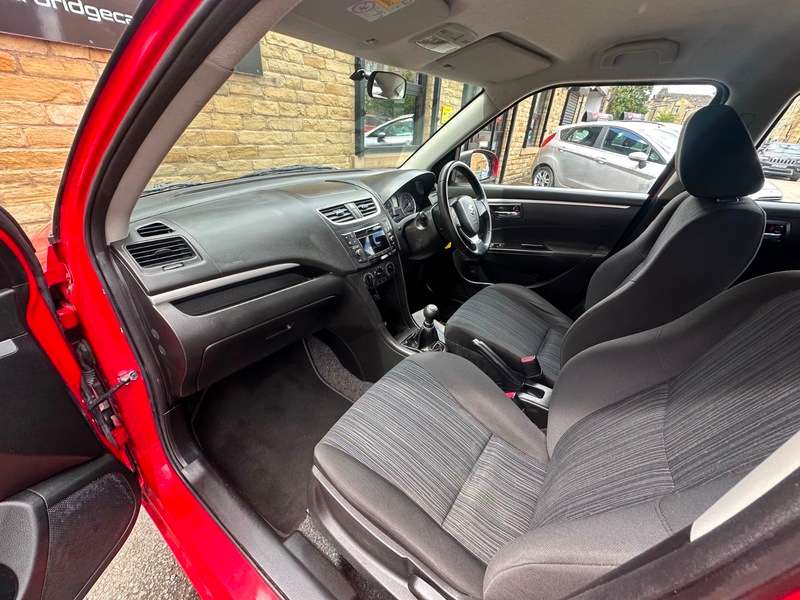 2014 SUZUKI SWIFT 2014 SUZUKI SWIFT