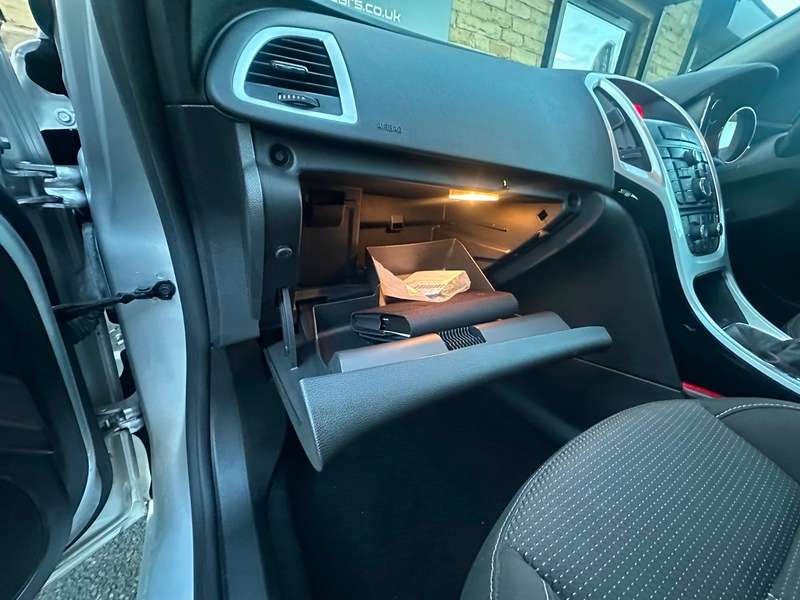 2015 VAUXHALL ASTRA 2015 VAUXHALL ASTRA